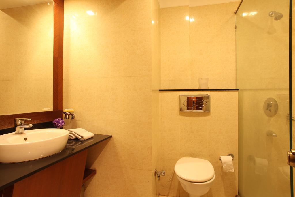 Hotel Jammu Ashok Стая снимка