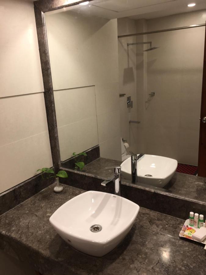Hotel Jammu Ashok Екстериор снимка